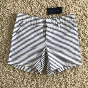 Tommy Hilfiger striped shorts. Size 00 NWT